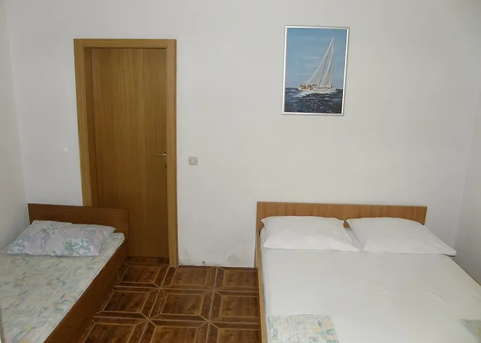 & Restaurant Adriatic 3*