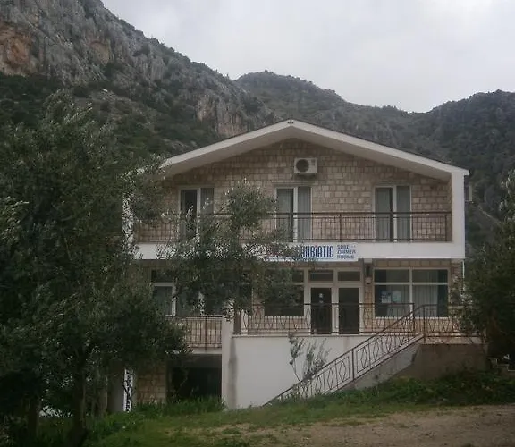 & Restaurant Adriatic Penzion 3*